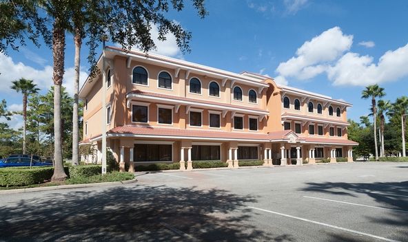Lakeside Executive Park: 851 Dunlawton Avenue, Port Orange, FL 32129